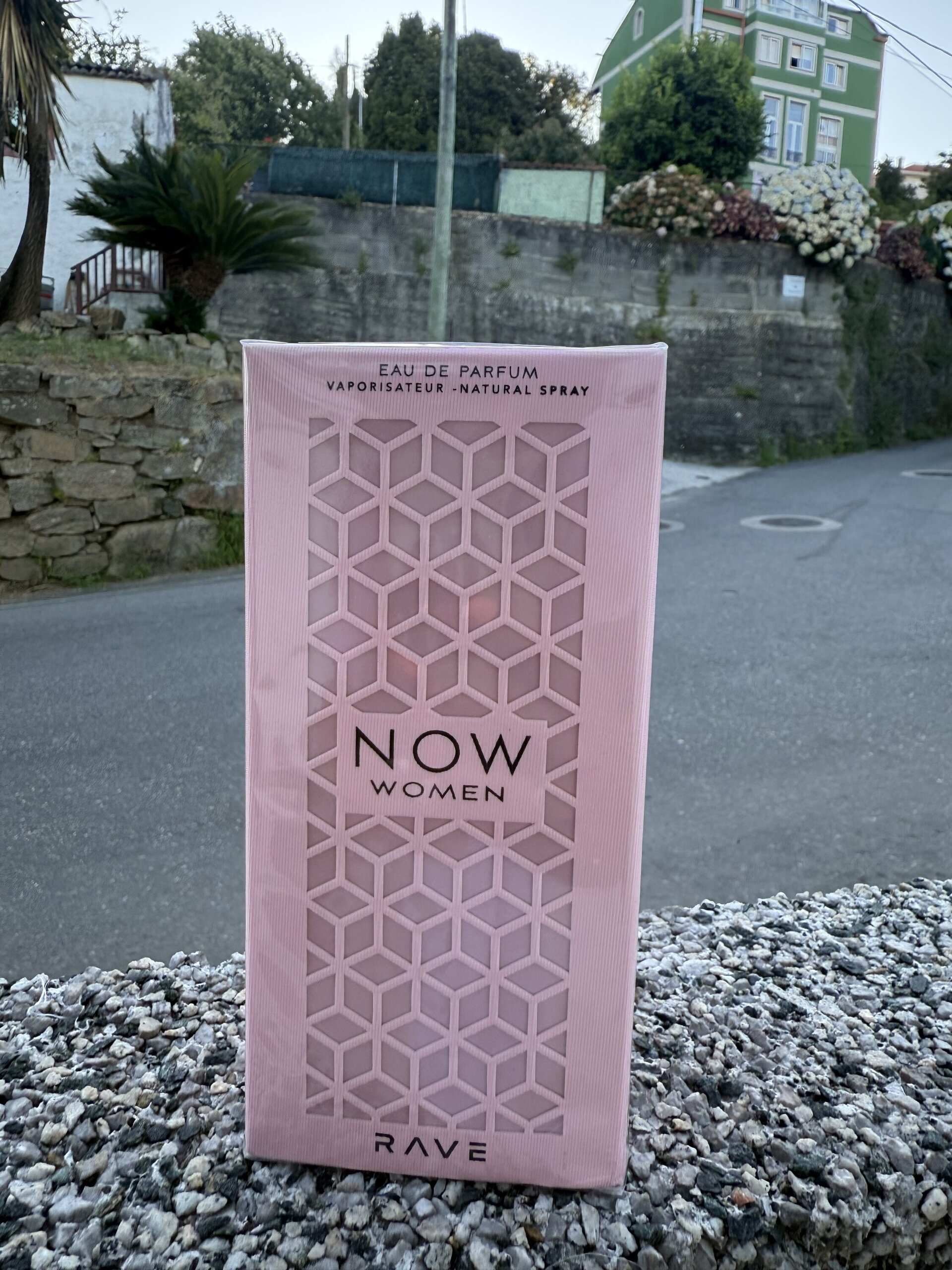 Now women - 1