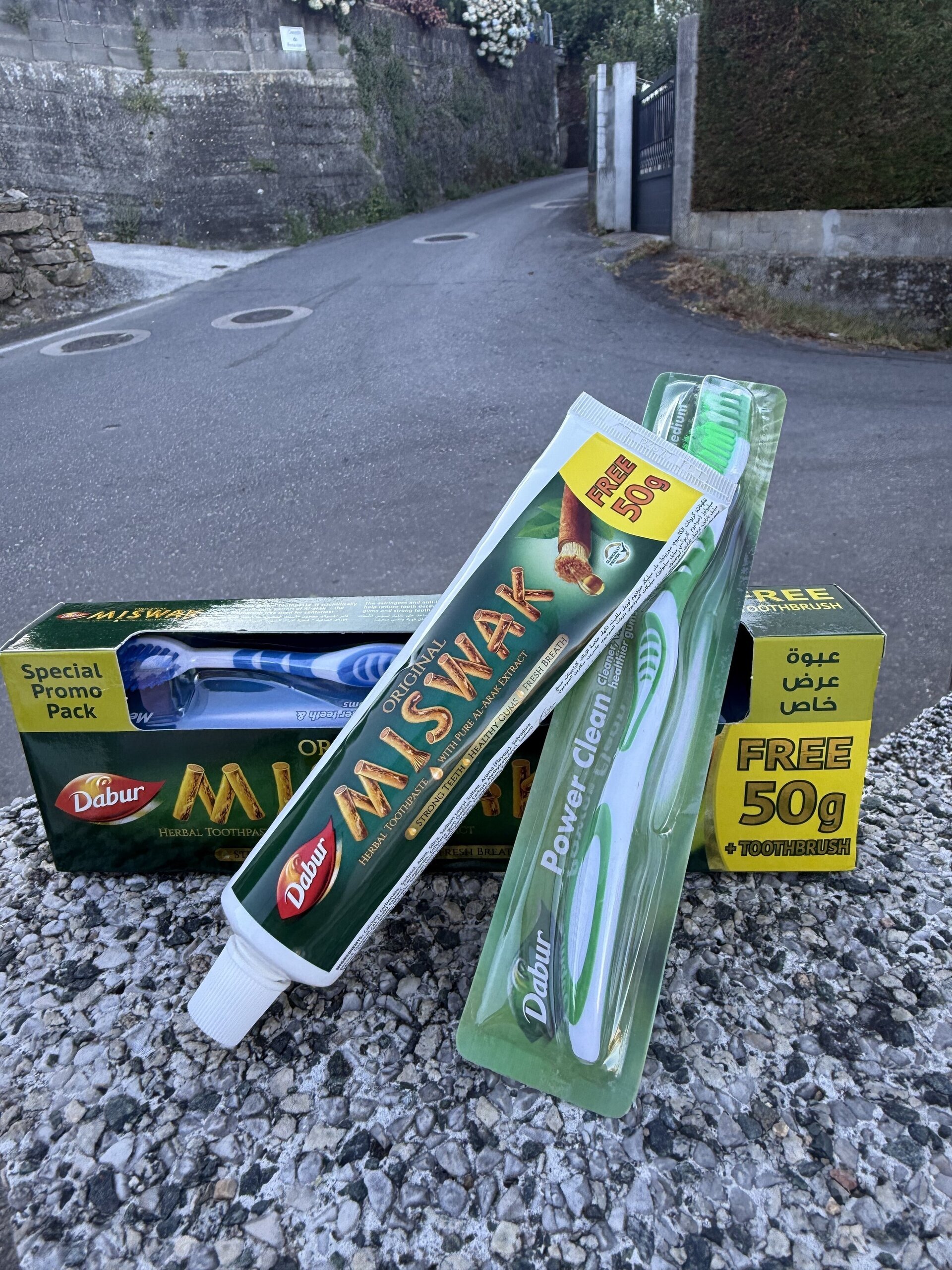 🌿 Dabur Miswak – Pasta de Dientes Herbal + Cepillo - 2